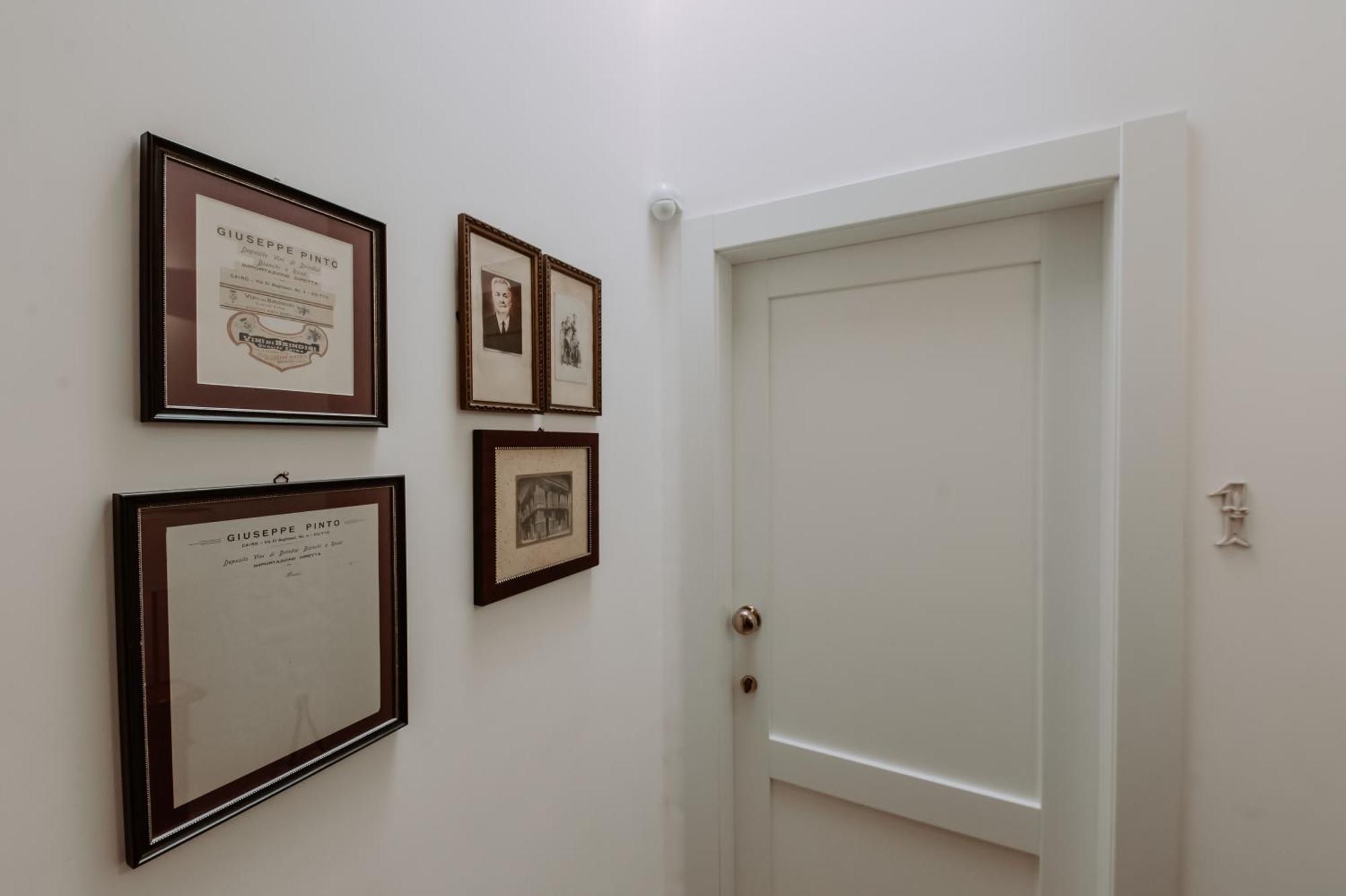 Palazzo Pinto B&B Brindisi Eksteriør billede